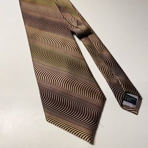 Gold Tie